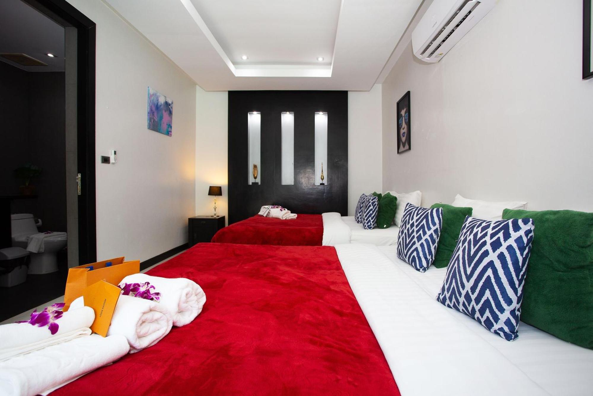 Grand Party Pool Villa Джомтиен Бийч Стая снимка