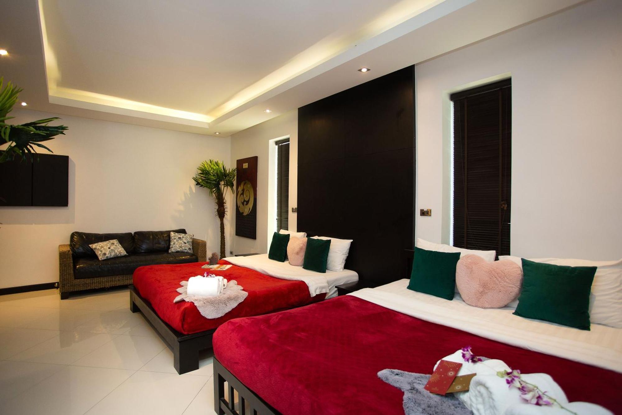 Grand Party Pool Villa Джомтиен Бийч Стая снимка
