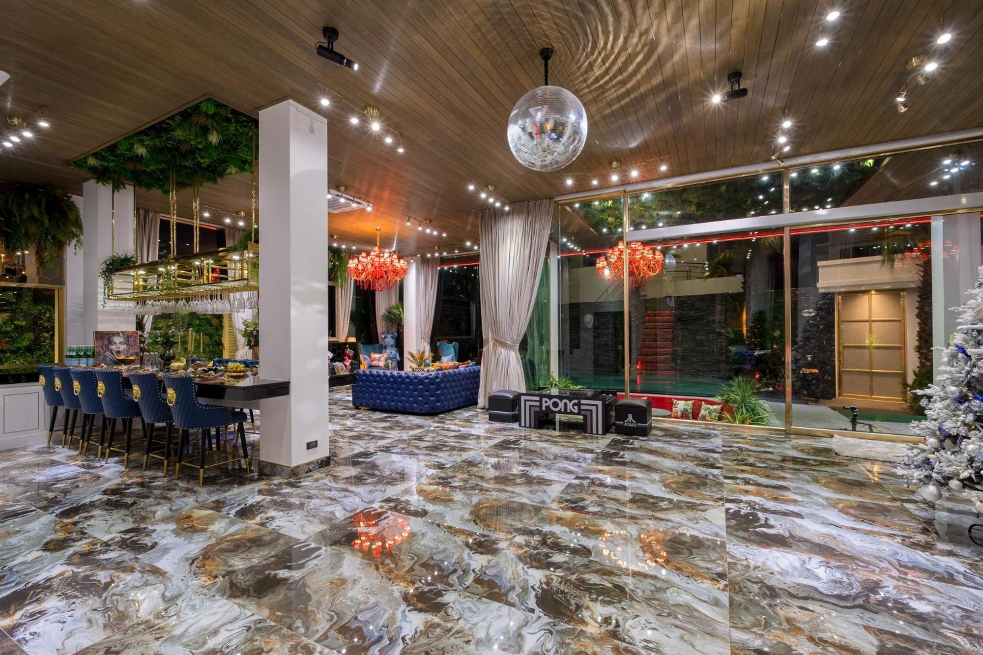 Grand Party Pool Villa Джомтиен Бийч Стая снимка