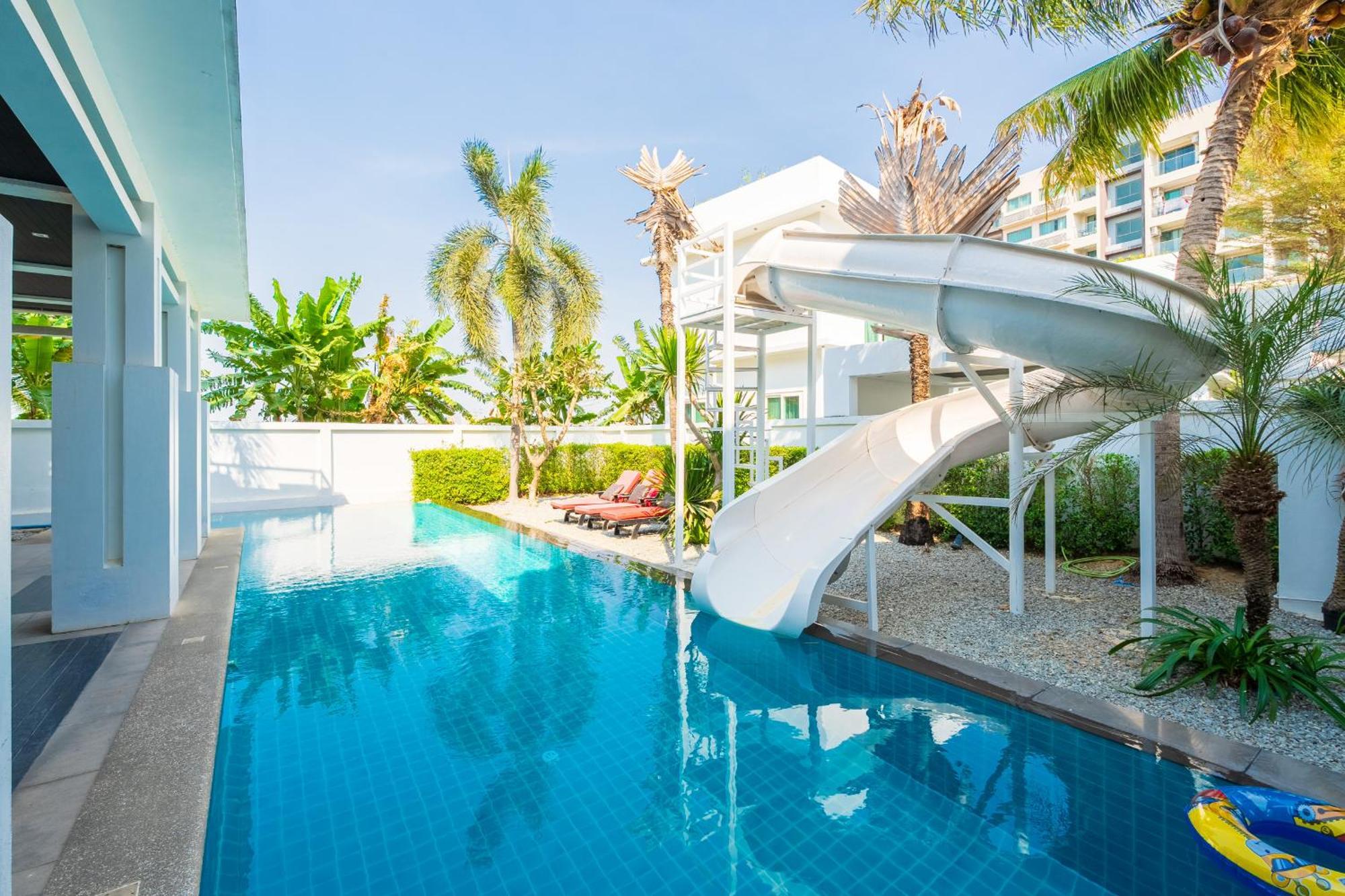 Grand Party Pool Villa Джомтиен Бийч Екстериор снимка